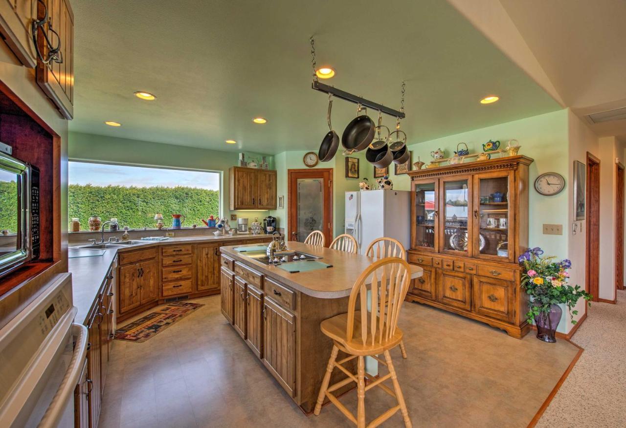 Charming Sequim House With Olympic Peninsula Views! Villa Exterior photo